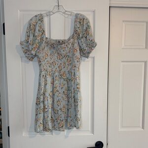 American Eagle Outfitters Light Blue Floral Puff Sleeve Mini Dress